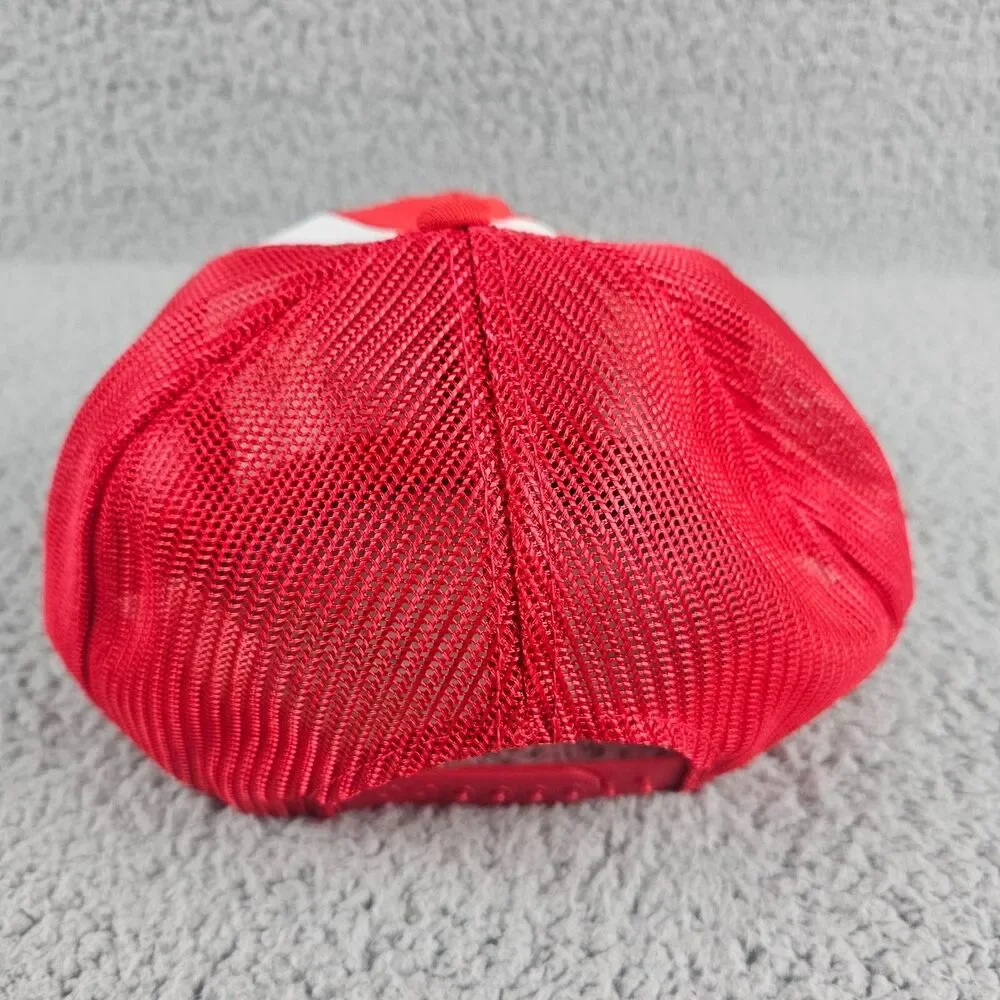 Vintage Canada Trucker Hat Red White Maple Leaf Snapback 6 Panel VTG Adjustable